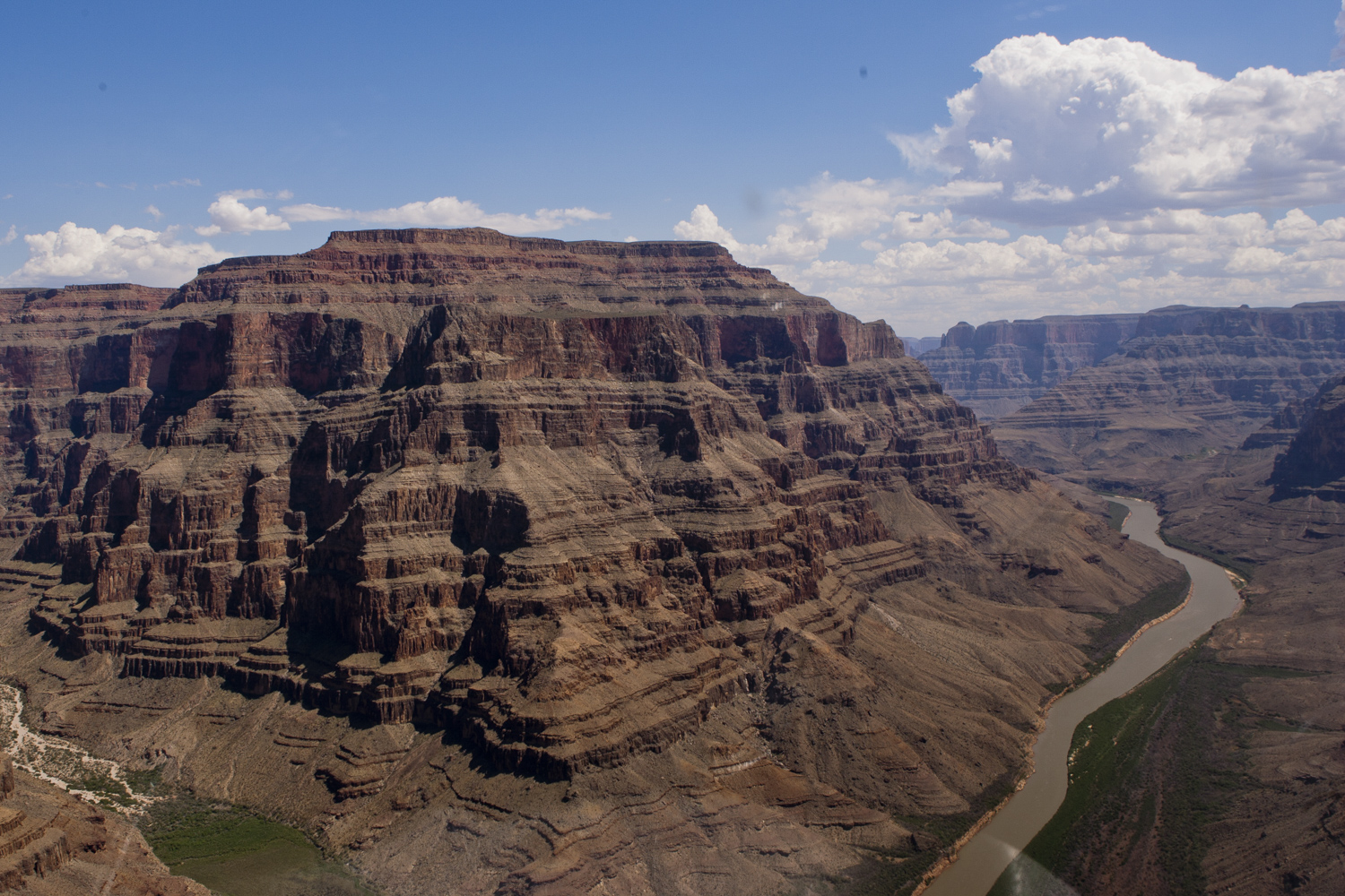 5 star helicopters - aerial views of the colorado river from abovfe the grand canyon west rim